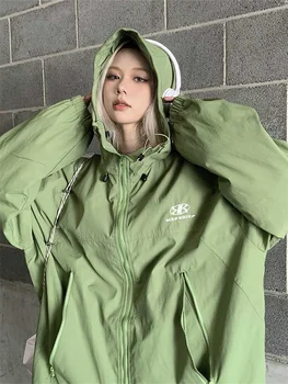 QWEEK Y2K ירוק מעיל הרוח נשים מנופחים היפ הופ אופנת רחוב שחור עמיד למים מעיל עם ברדס Harajuku Techwear הלבשה עליונה