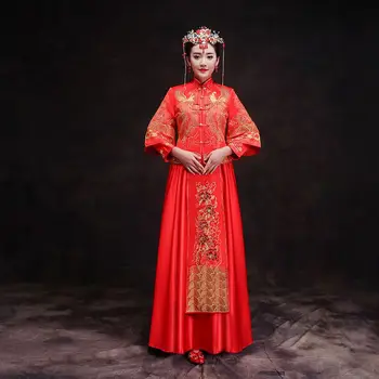 מזרחי אסיה הכלה היופי סינית מסורתית שמלת נשים אדום פרחוני שרוול ארוך רקמה Cheongsam הגלימה בסגנון צ ' יפאו
