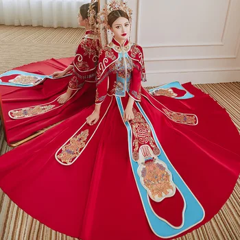 מעולה ציצית הצעיף רקמה אדום כחול כמה שמלת חתונה אלגנטית מנדרין צווארון נישואין Cheongsam Свадебное платье